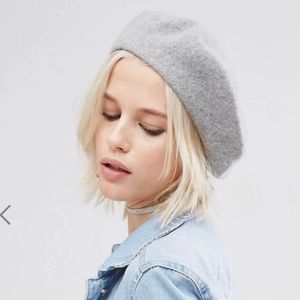 NWOT Wool Beret